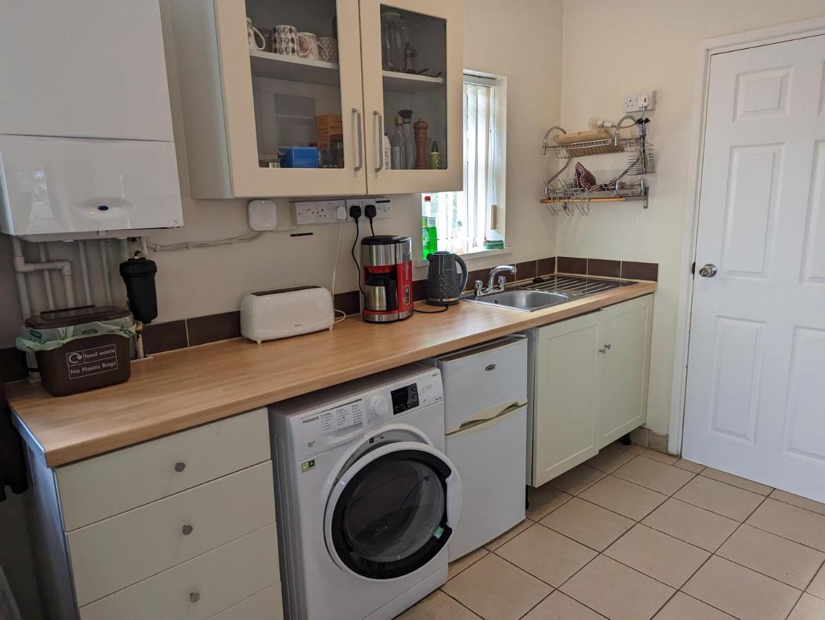 Bristol Self-Catering Studio+Kitchen+Parking Bagian luar foto