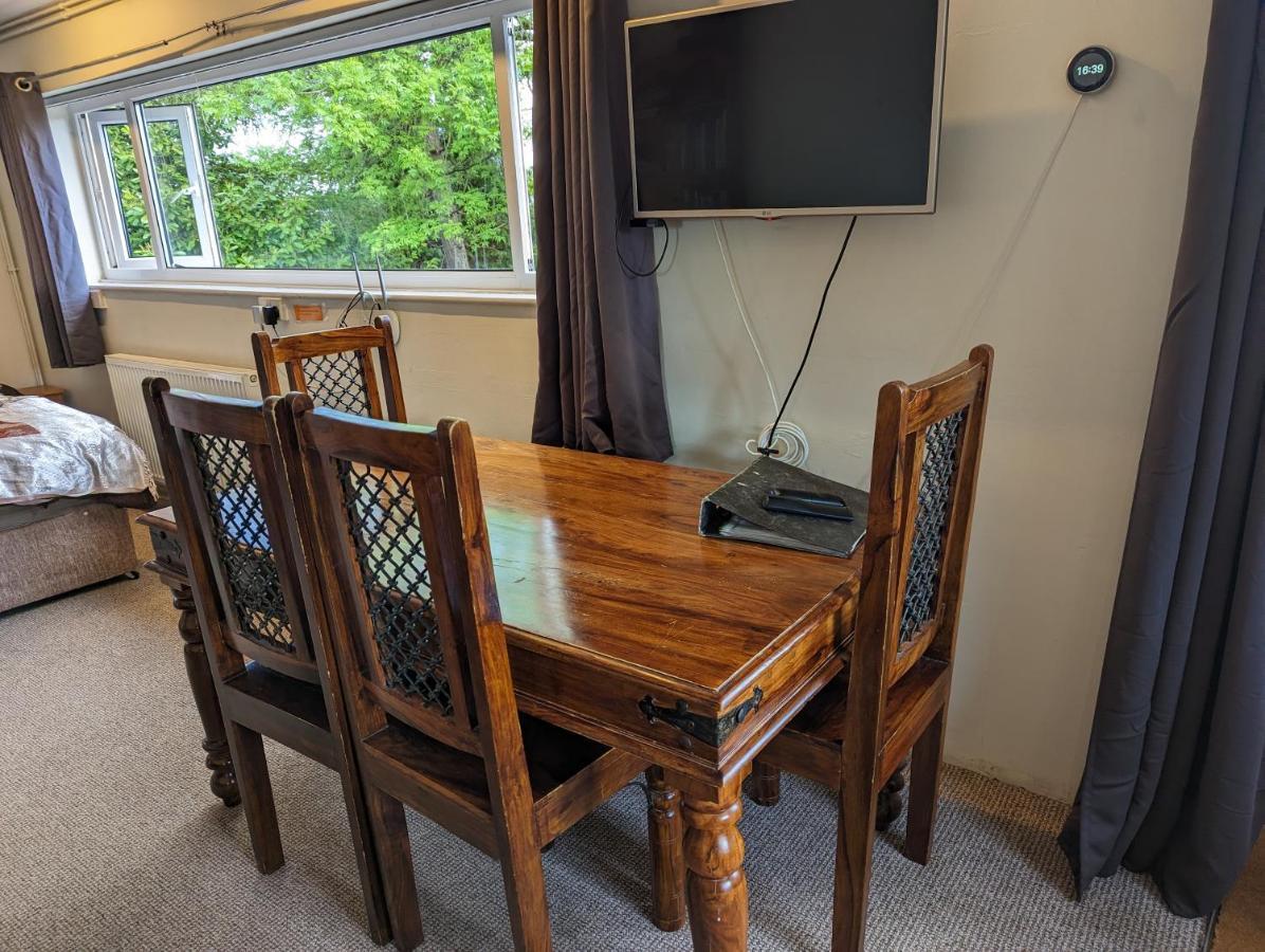 Bristol Self-Catering Studio+Kitchen+Parking Bagian luar foto